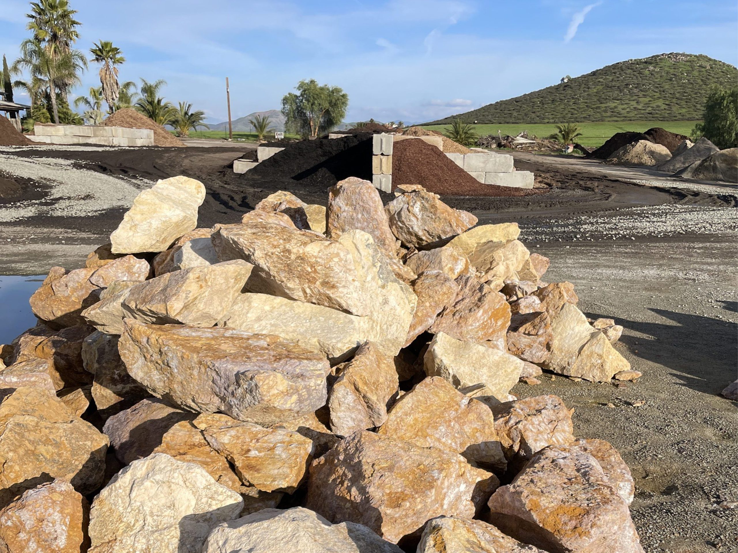 California Gold Boulders