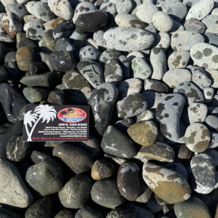 Beach Black 0.5-1"